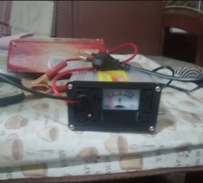 12 A. h automatic intelligent  digital battery 1