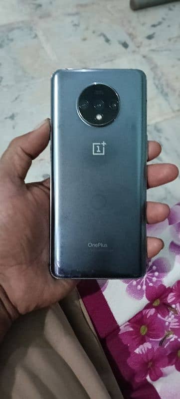 Oneplus 7t 8/128 life time approved 2