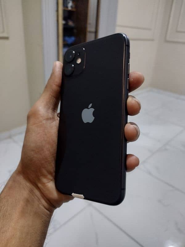 iphone 11 128 GB PTA Approved 1