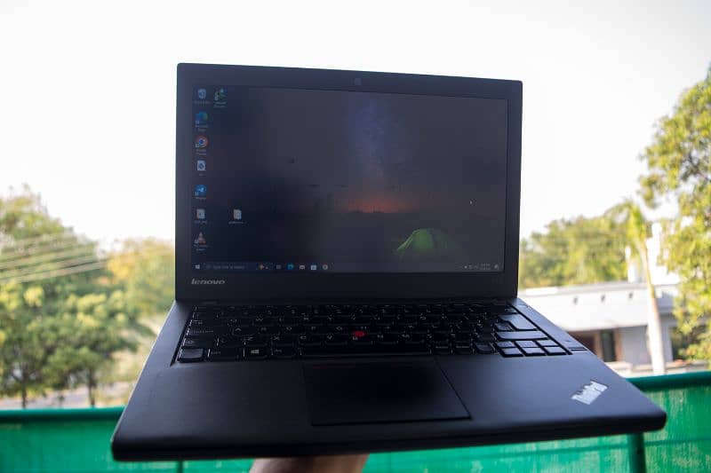 Thinkpad I5 4TH GEN -x240 0