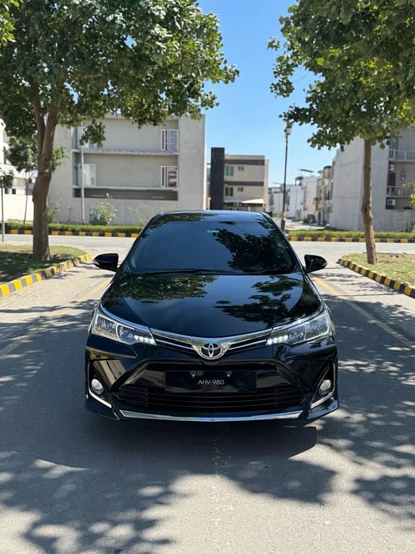 Toyota Corolla Altis 2018 4