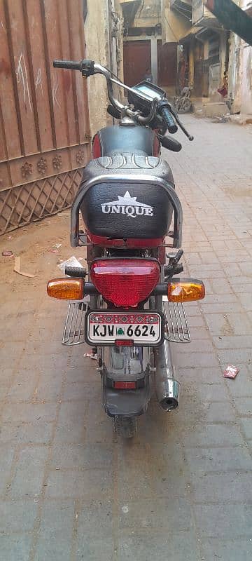 Honda Cd 70 2017 Model Karachi Registered 9