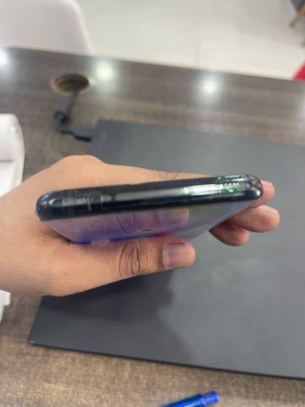 One plus 8 Pro 10/10 Condition 3