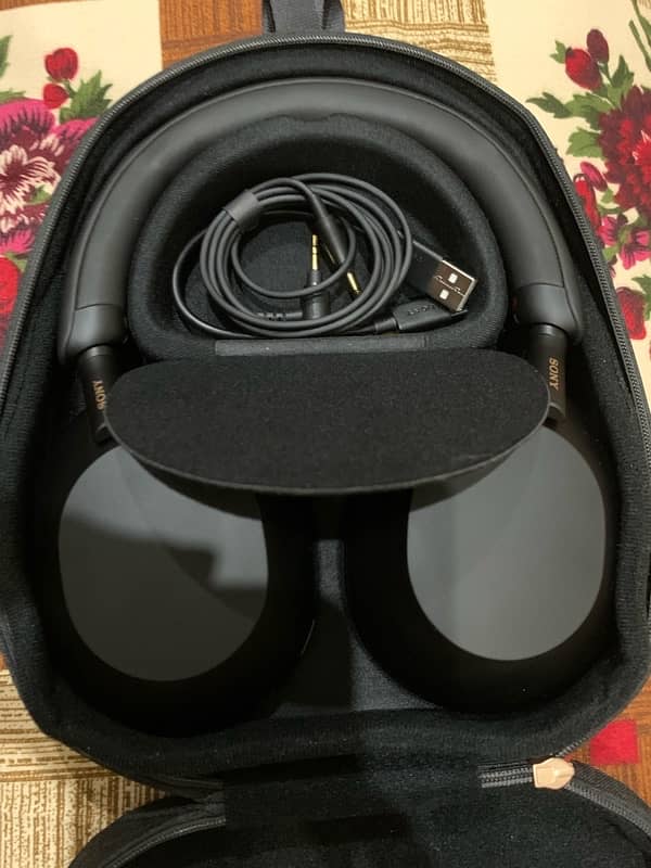 Sony WH1000xm5 original wireless headphones for sale 2