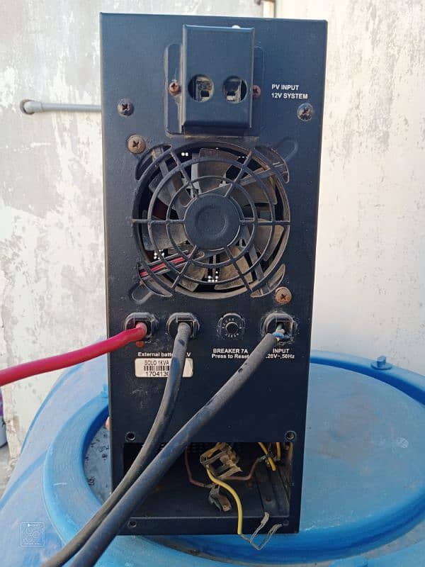 UPS SOLO BRAND 1 kva 4