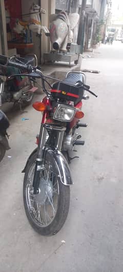 Honda 125 2025