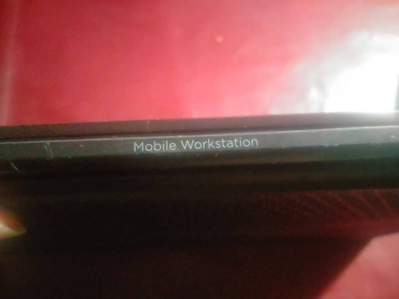 HP ZBook Studio G3 Mobile Workstation, 32gb ram 4gb invidia gpu, 750g 3