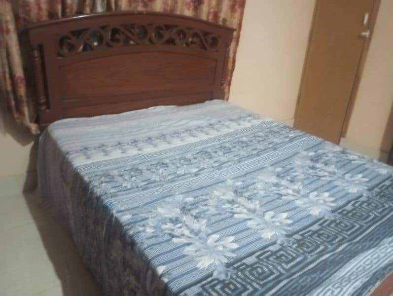 Wooden bed  set 1