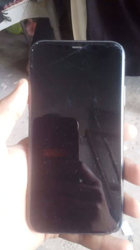 iPhone 11 64 GB (exchange possible) 0