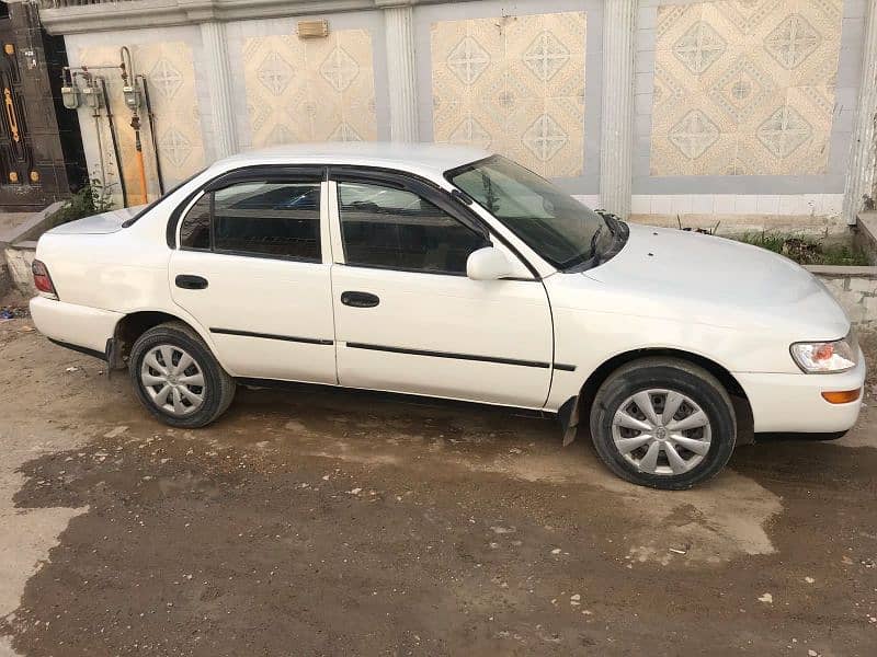 Toyota Corolla XE 1999 indus 4