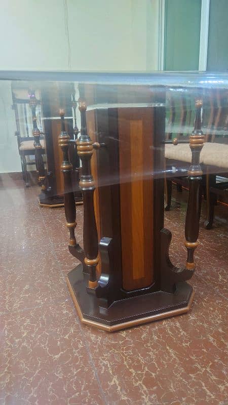 12 chairs large wooden and glass dinig tablle 7