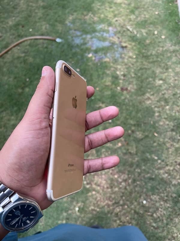 iPhone 7 Plus pta approved 2