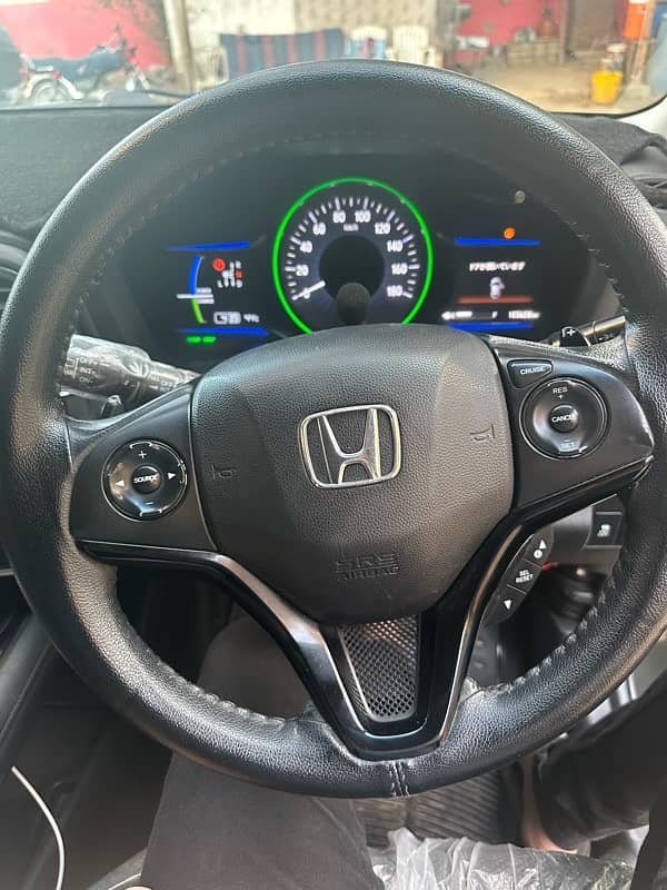 Honda Vezel 2015 5