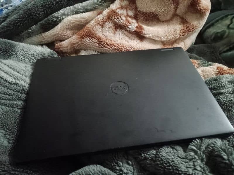 dell laptop 3