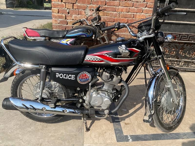 Honda 125 new condition ha koi ishu ni ha 2