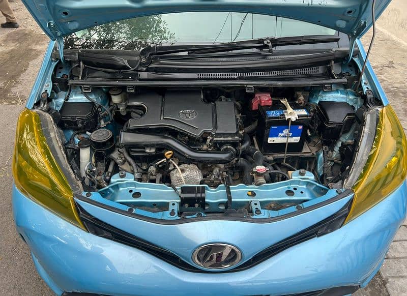 Toyota Vitz 2014 6