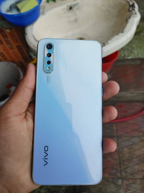 vivo s1 4 128 2