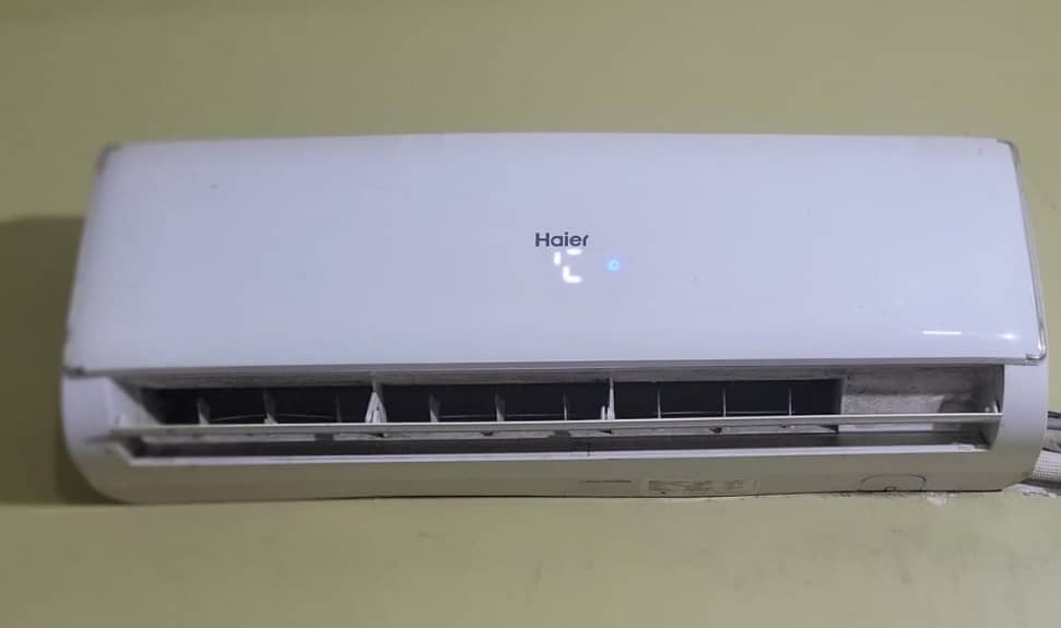 Haier 1 ton Non inverter 1