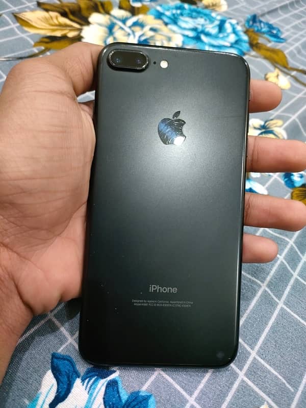 iphone7Plus Non PTA 32GB battery health84 2