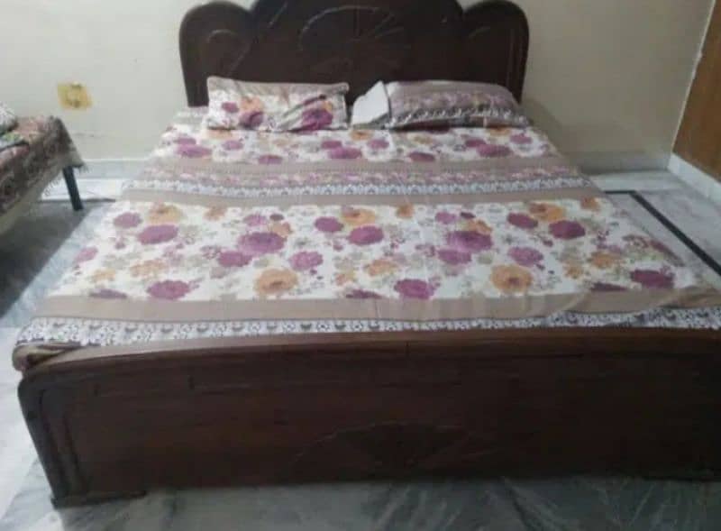 King size Bed for sale 0