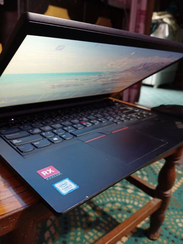 Slim Laptop Lenovo i7 8th Gen with Accessories 2