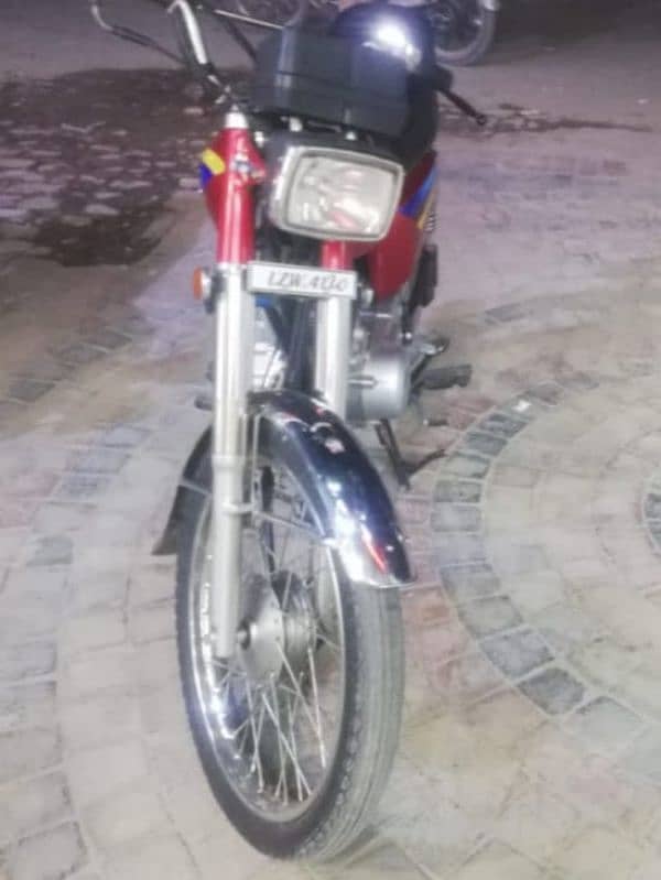 Honda 125CG baik FOR sale conCall my WhatsApp number 03244025537 2