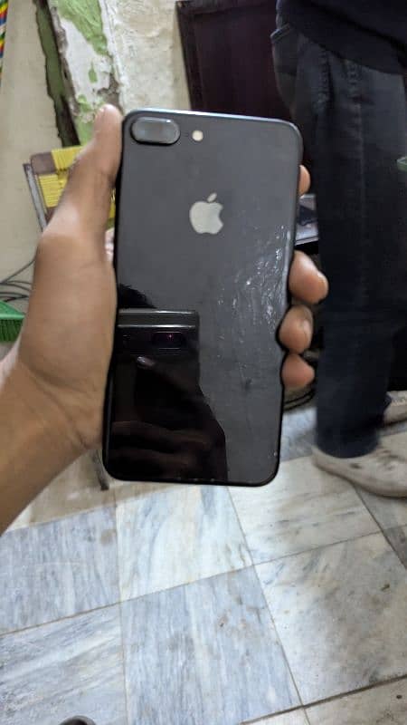 iphone 7plus PTA Aproved 64GB 2