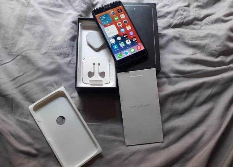 iPhone 8 plus ram 256 GB PTA approved my WhatsApp number 0329/0364327 1