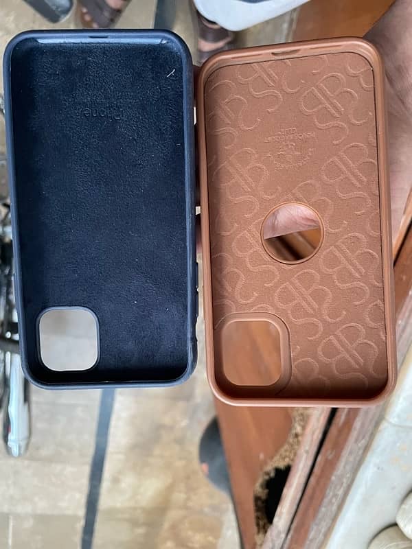 iPhone 11 Premium Covers 2