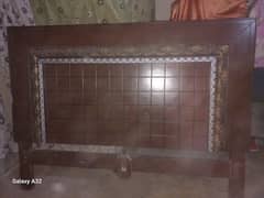 wooden bed set