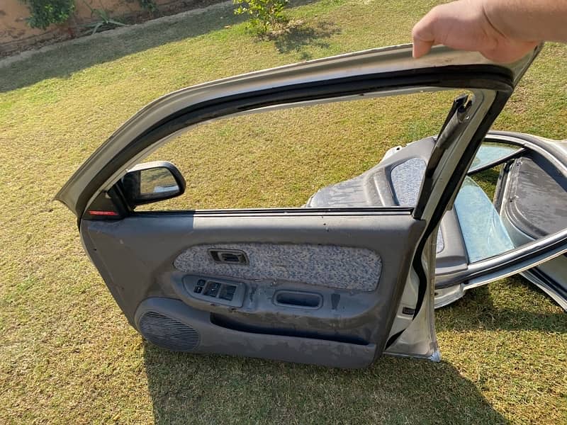 NISSAN SUNNY AUTO DOORS 7