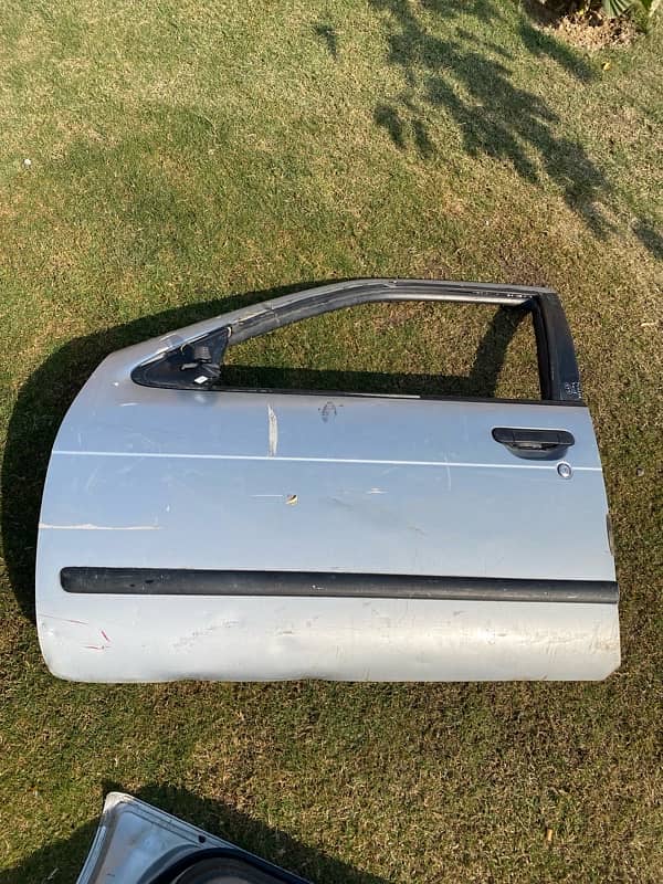 NISSAN SUNNY AUTO DOORS 8