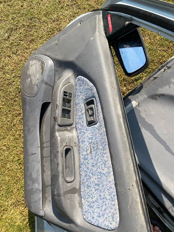 NISSAN SUNNY AUTO DOORS 11