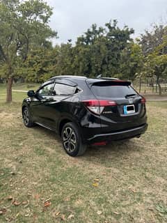 Honda Vezel 2015