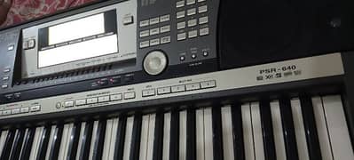 Yamaha PSR 640 Professional Piano Yamaha Keyboard Casio Roland Korg