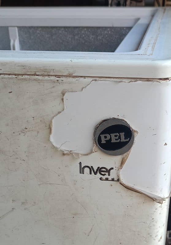 PEL deep freezer 0