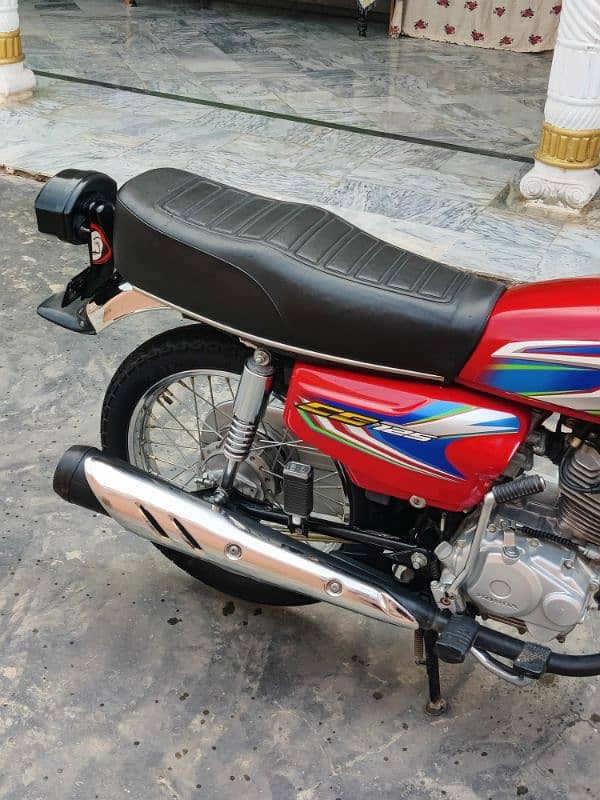 Honda CG 125 8