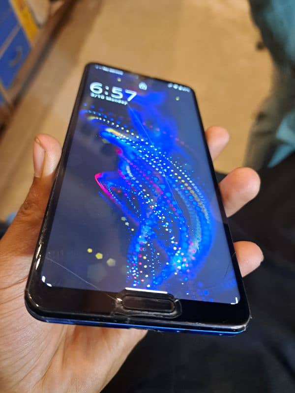 Aquos Shrap R5 5G 12/256 PTA 3