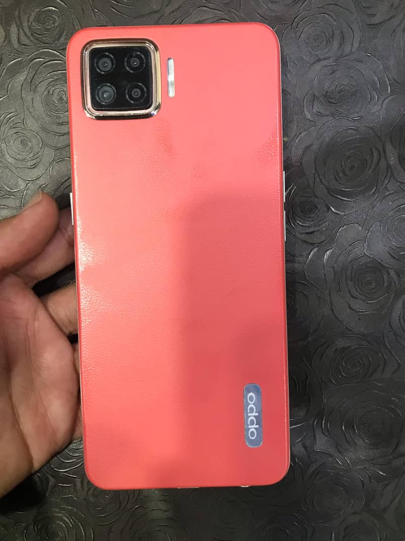 Oppo F17 0