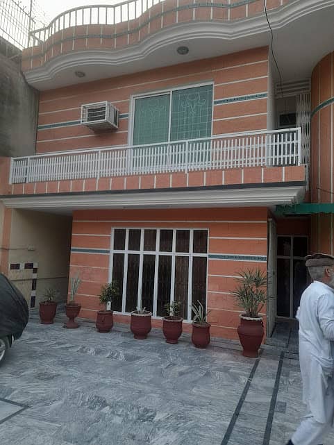 1 kanal double story house for rent 4