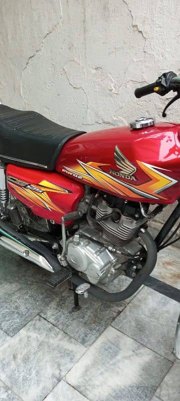 Total genuine 10/10 lush condition Honda CG 125 6