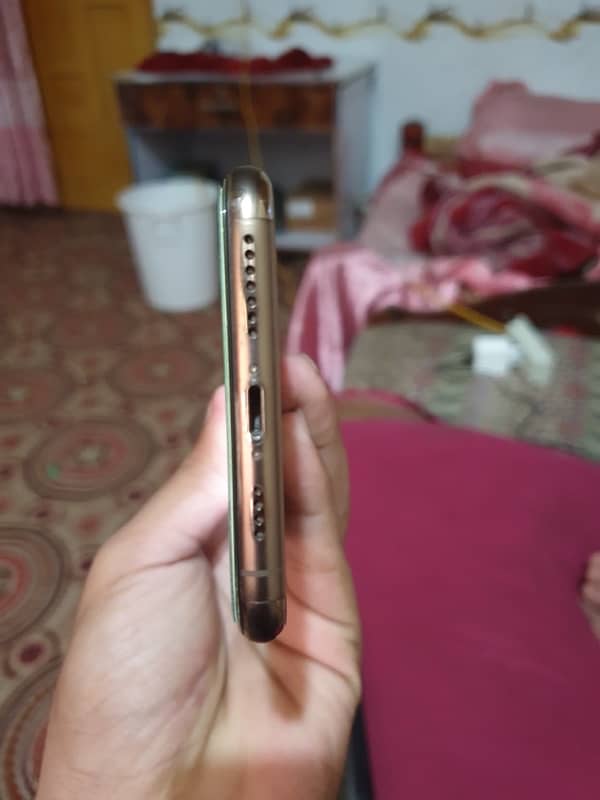 IPHONE XS MAX NON PTA 1