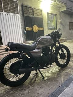 SUZUKI GS 150