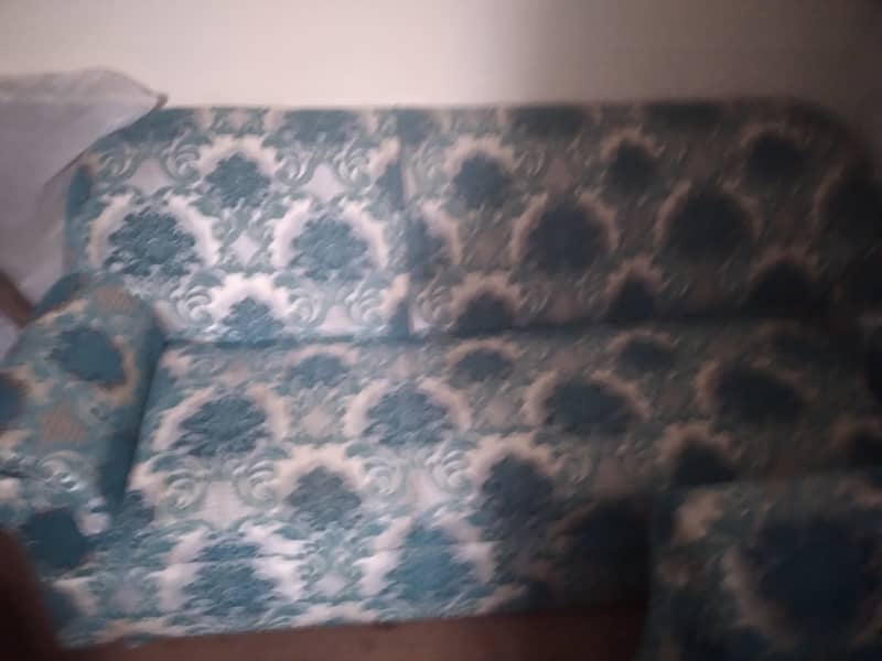 3 months used sofa sets OK condition 2