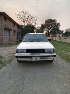 Nissan Sunny 1989