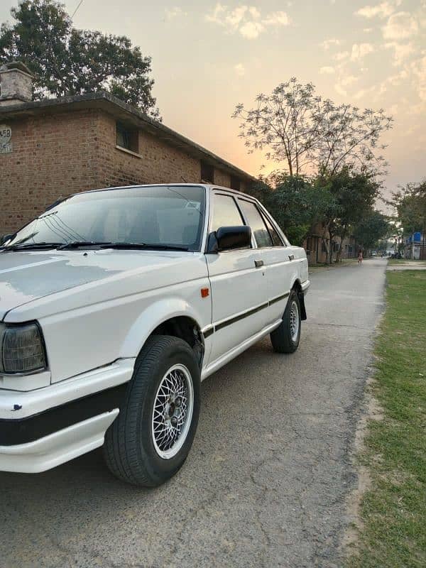 Nissan Sunny 1989 2