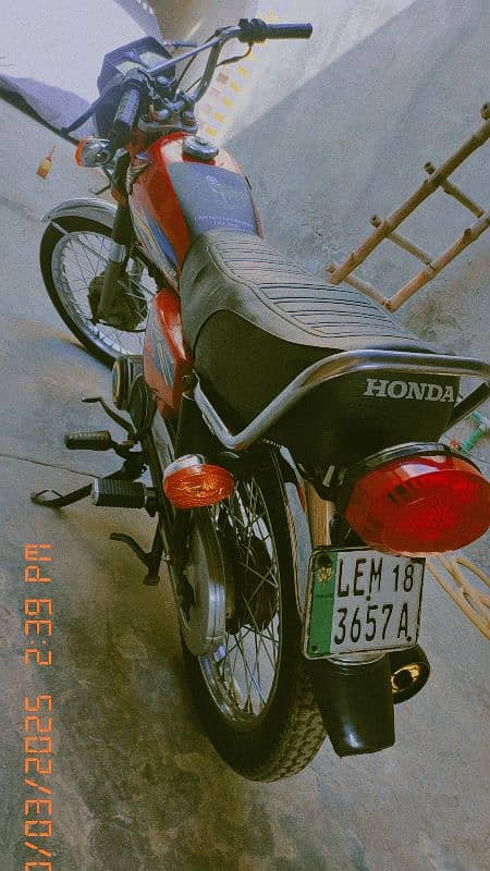 Honda CG 125 2018 model. 4