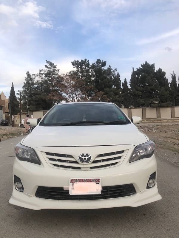 Toyota Corolla Altis 2013 1