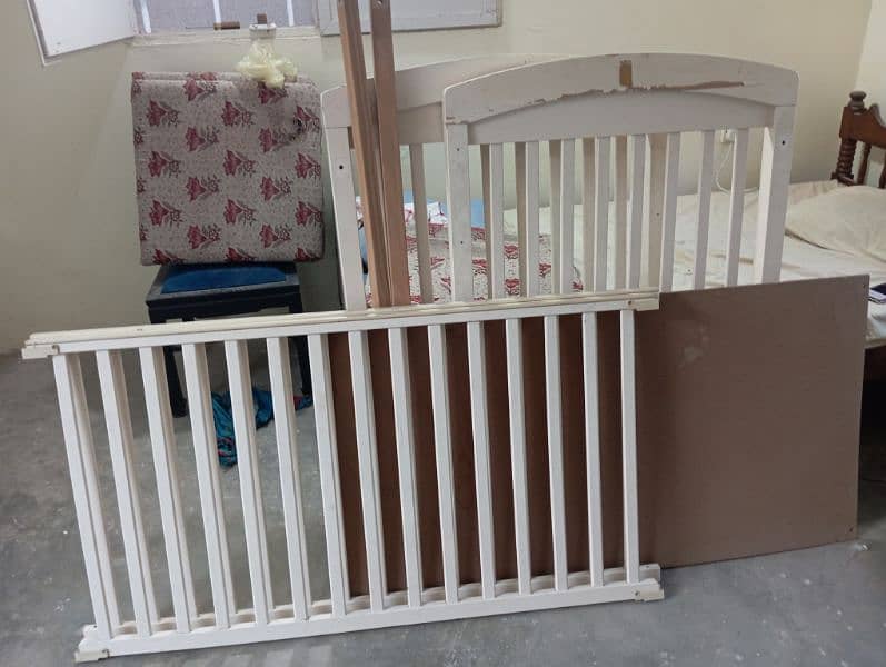 baby cot Mother care brand 2