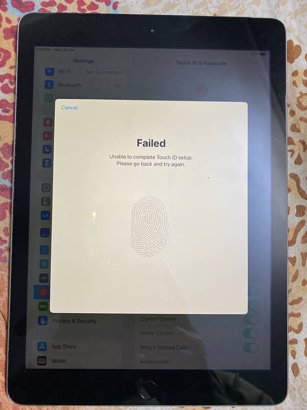 ipad 5th generation MDM 32gb all ok just finger print off 3